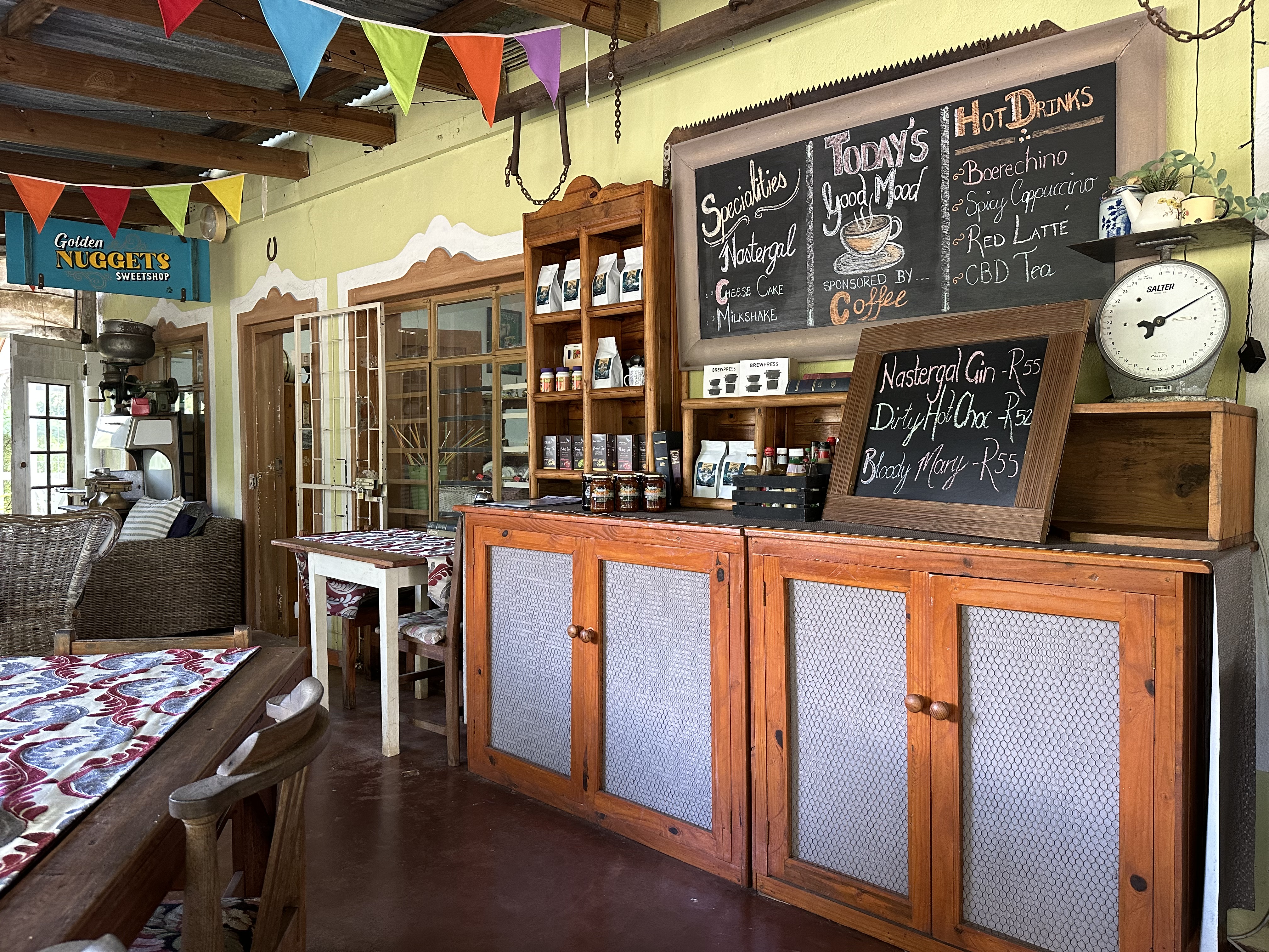 The Village Kitchen, Haenertsburg: oud interieur. 