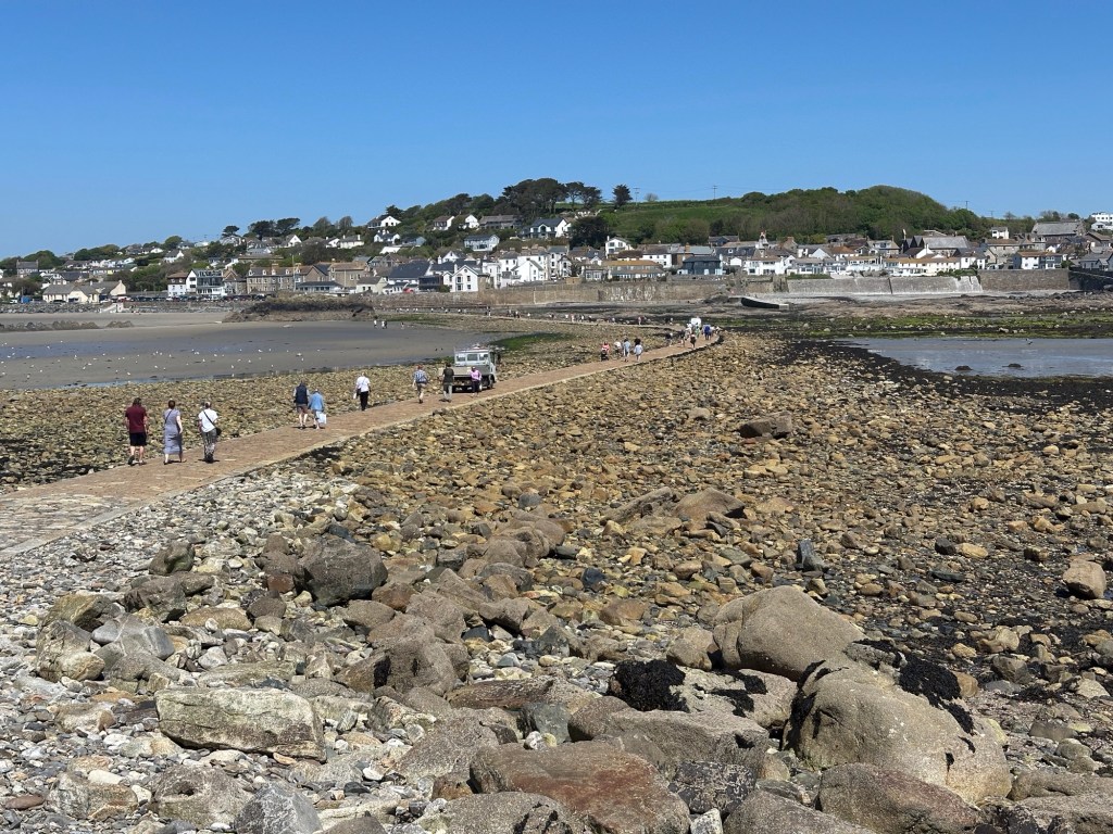 Voetpad Saint Michaels Mount naar Marazion bij eb