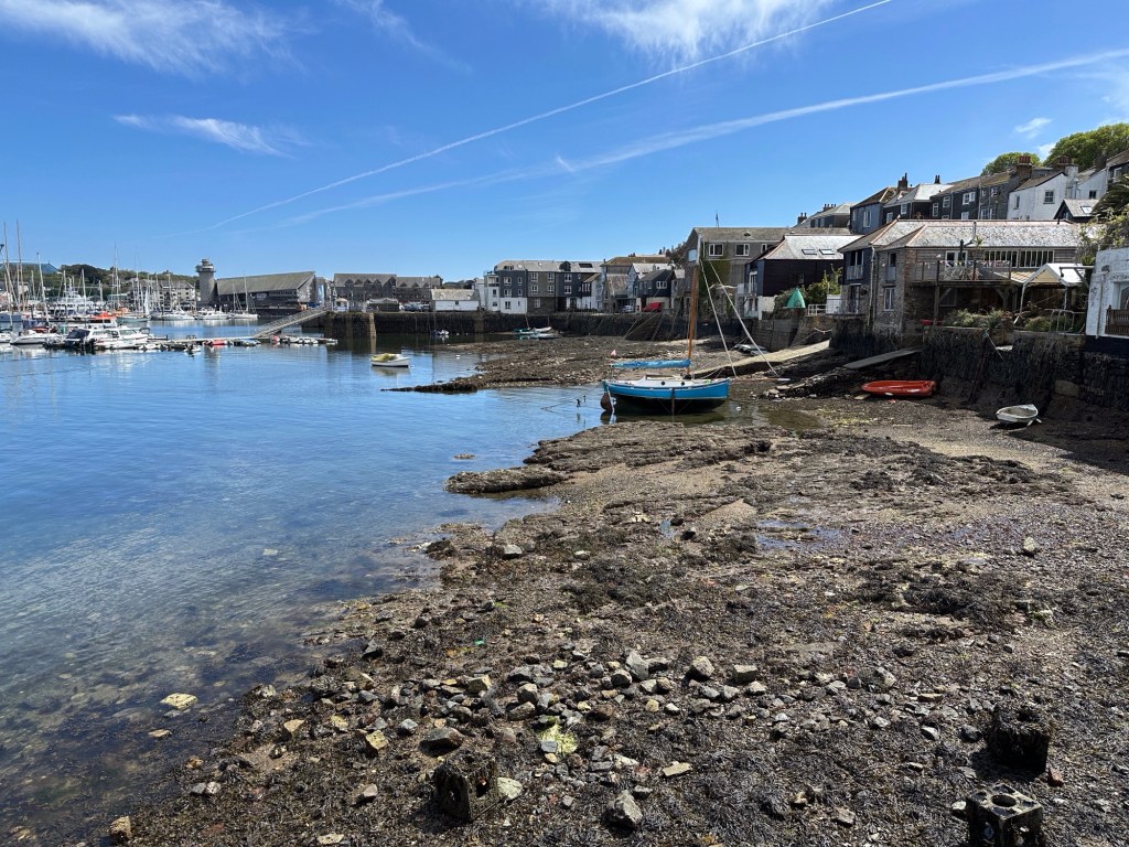 Haven van Falmouth, Cornwall bij eb