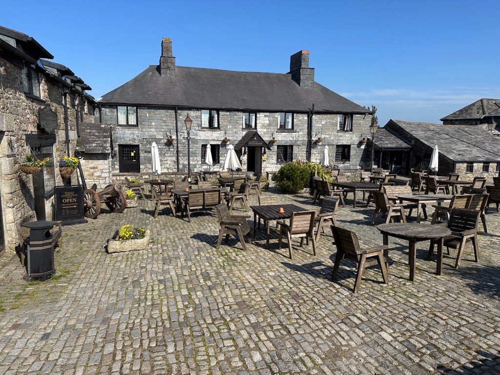 Zicht op Jamaica Inn, Bodmin Moor