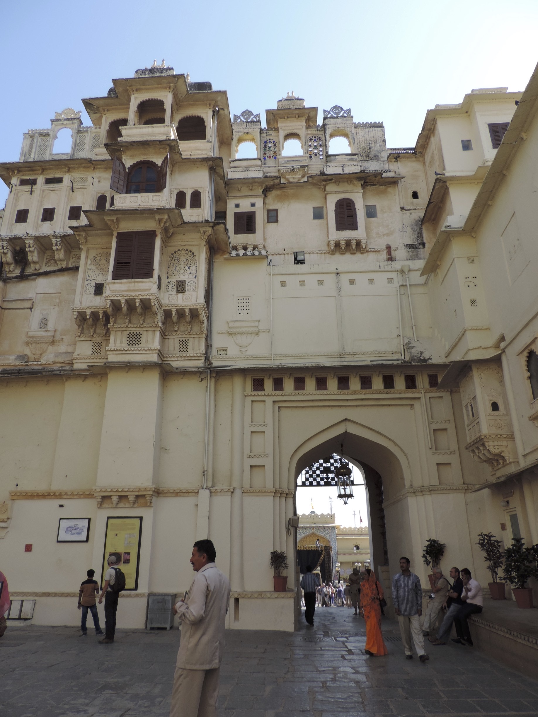 Hoofdingang Udaipur stadspaleis.