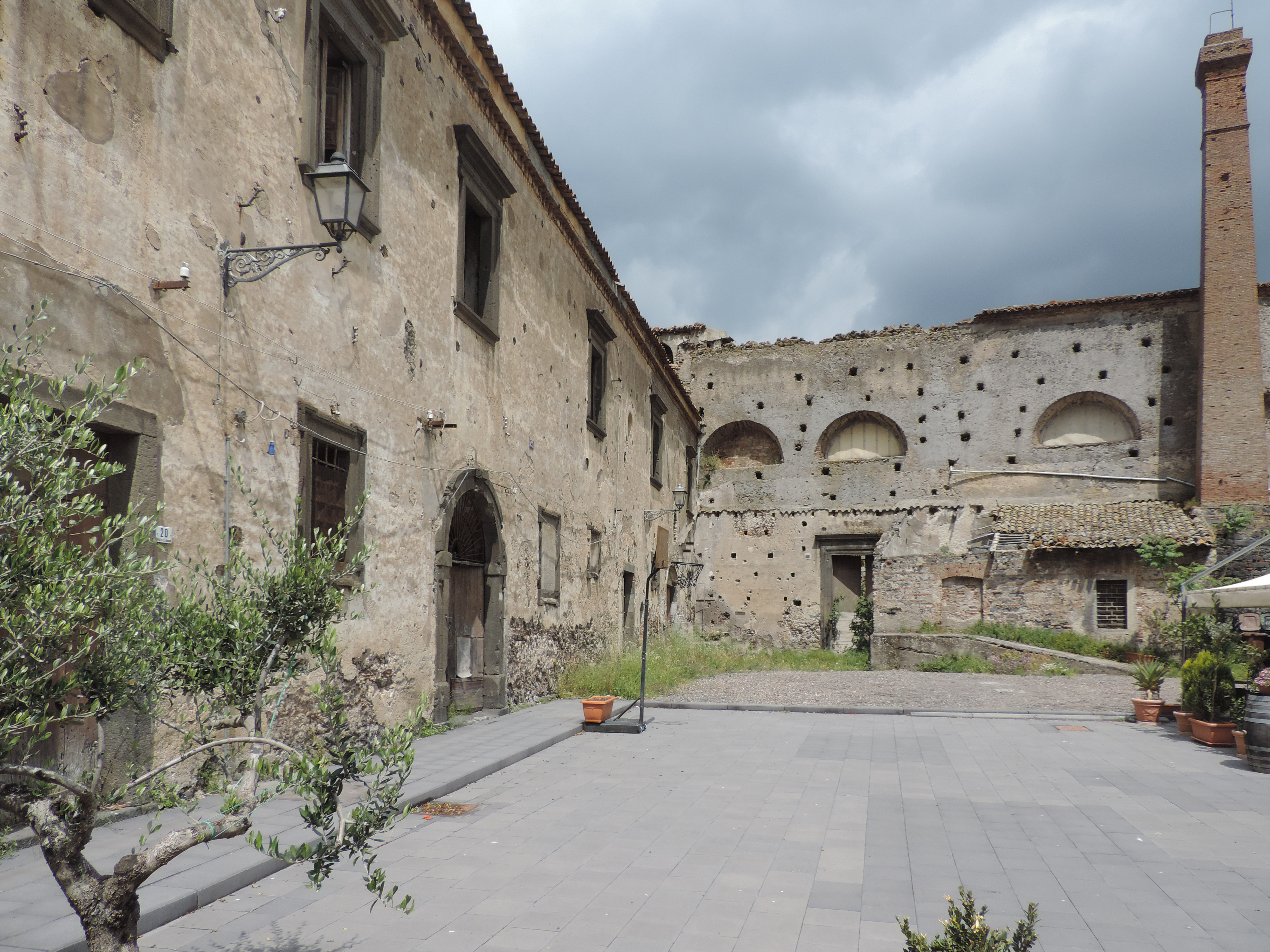 Benedictijner nonnenklooster in Randazzo.