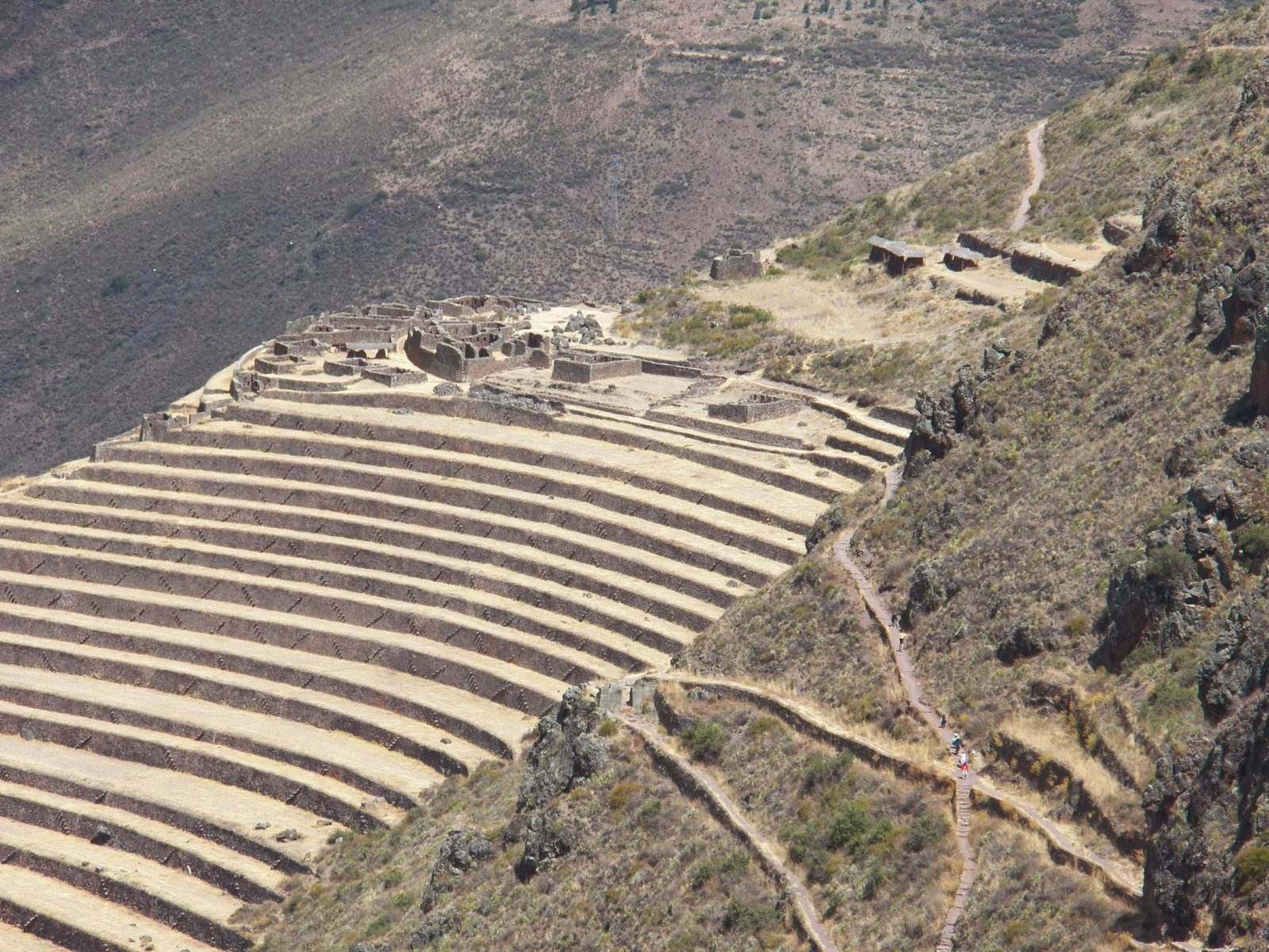 Terras-opgravingen op een berghelling in Pisac.