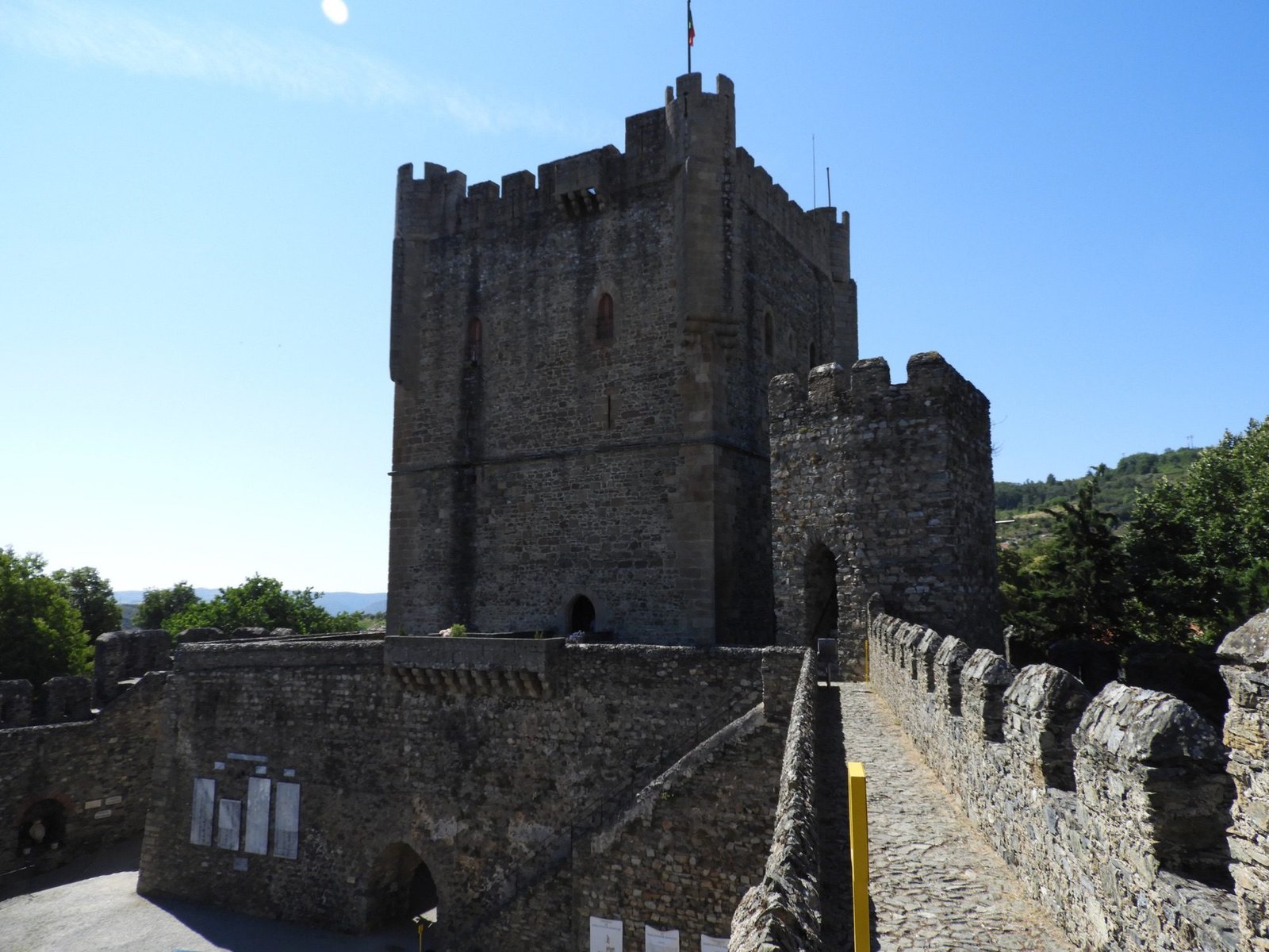 Donjon van kasteel van Bragança. 