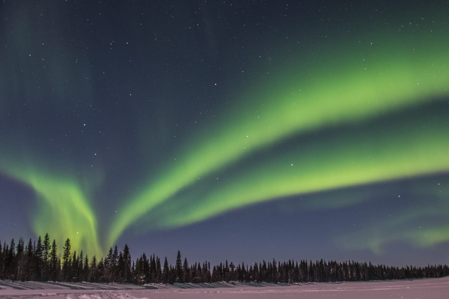 Aurora Borealis: dire groene strepen.