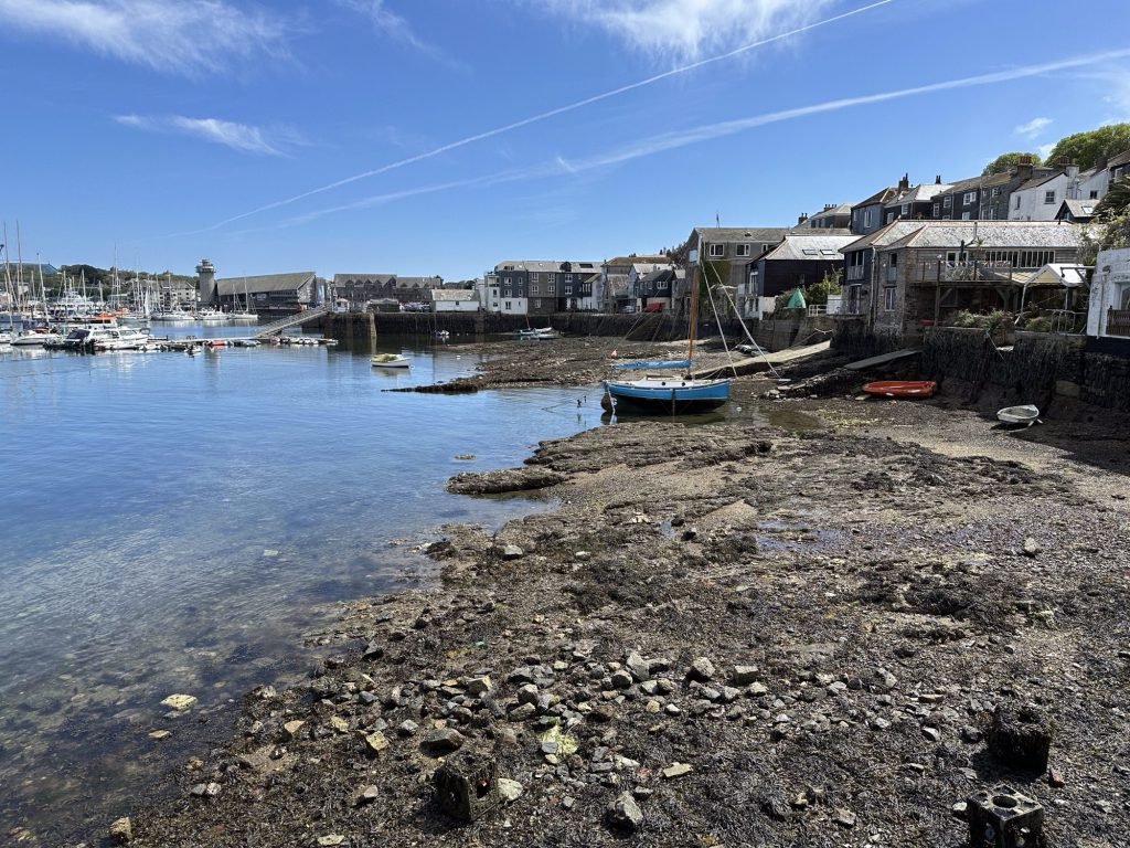 Haven van Falmouth, Cornwall bij eb