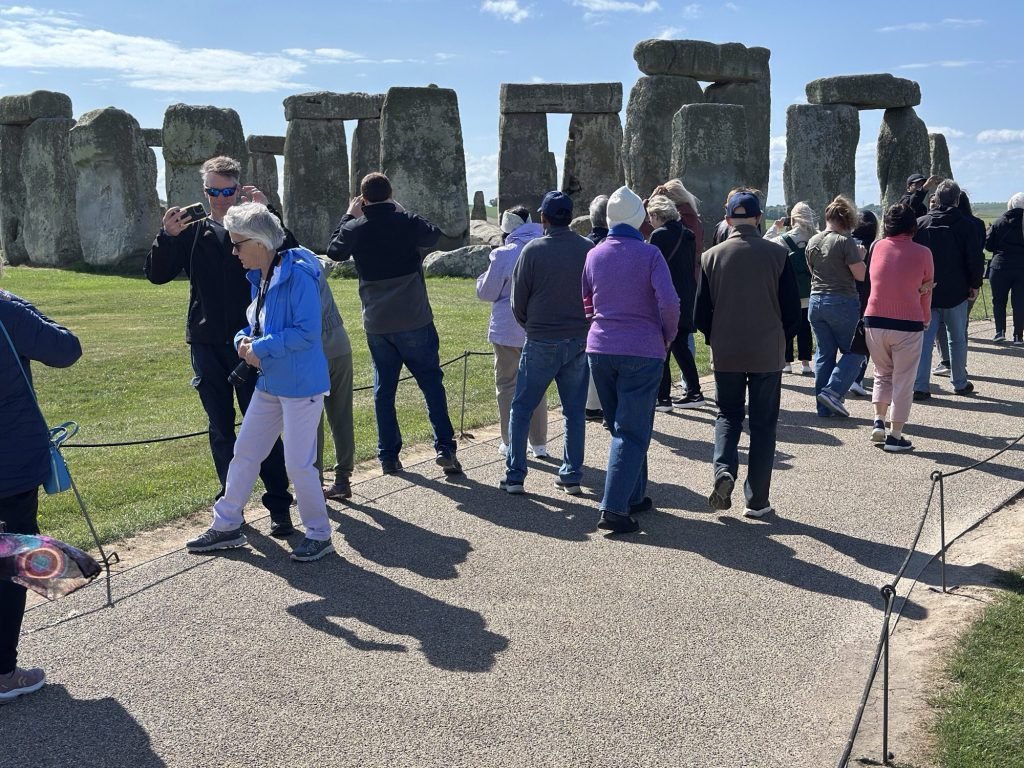 Stonehenge met veel bezoekers