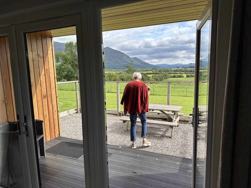 The Lakes landschap van in vakantiehuis gezien. 