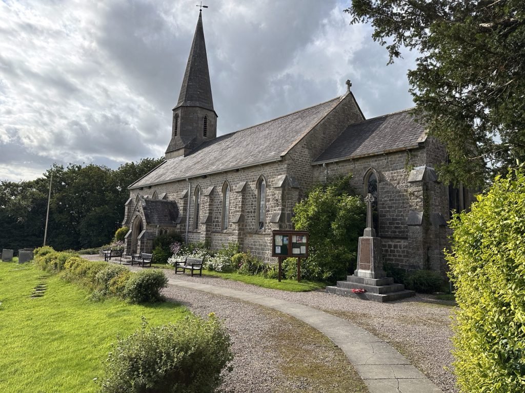 Grijze kerk van Levens. 