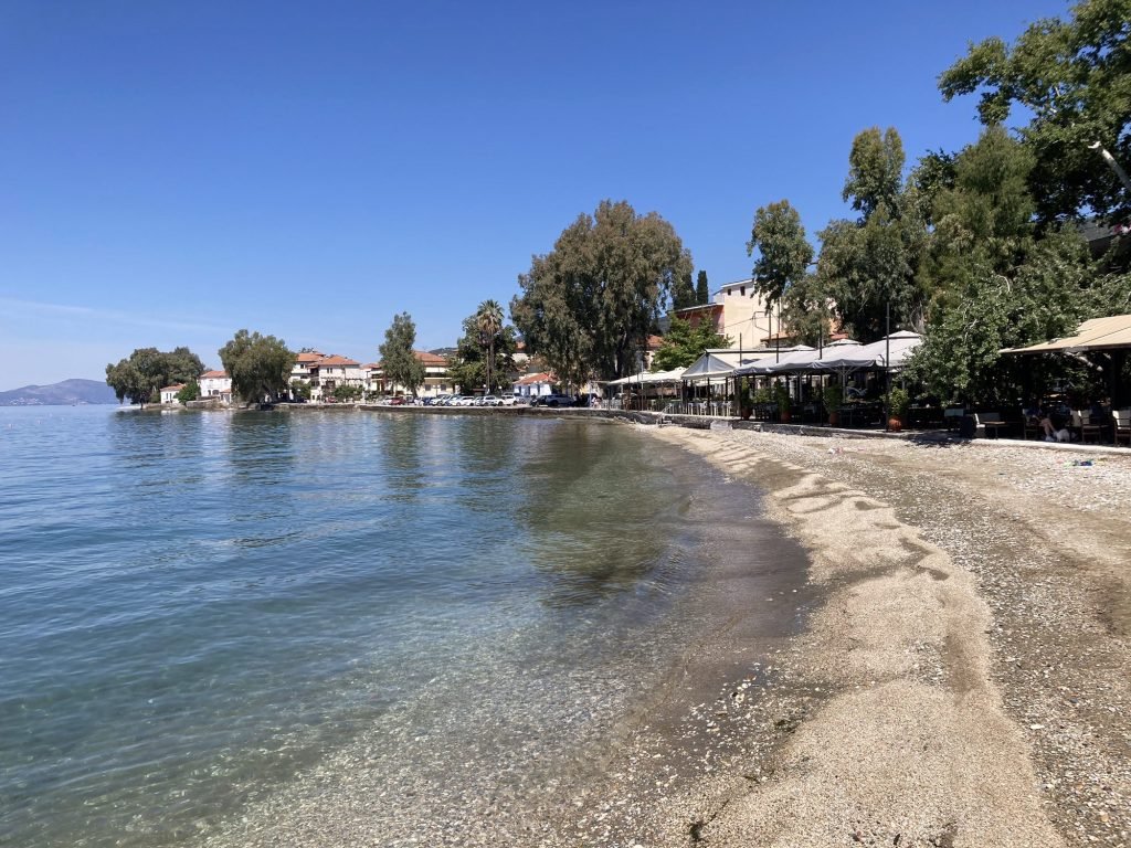 Kala Nera, Pelion: de baai met kiezelstrand